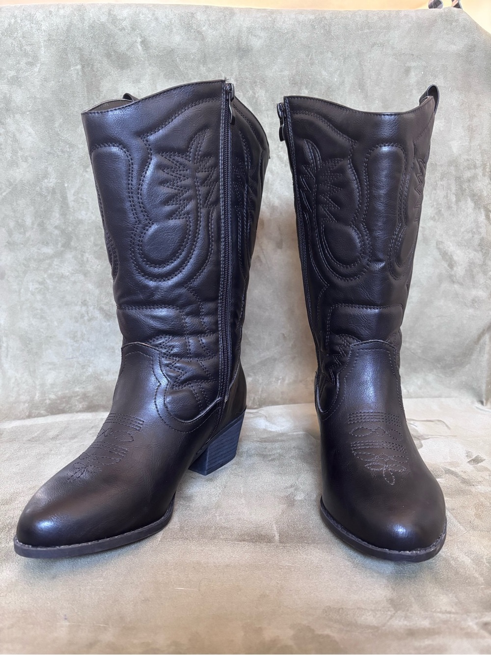 TORRID NWT Black Mid-Calf Embroidered Western Cowboy Boots SZ8 Wide Width & Calf